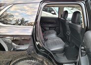 Mitsubishi Outlander SUV 2,4 l 165 kw