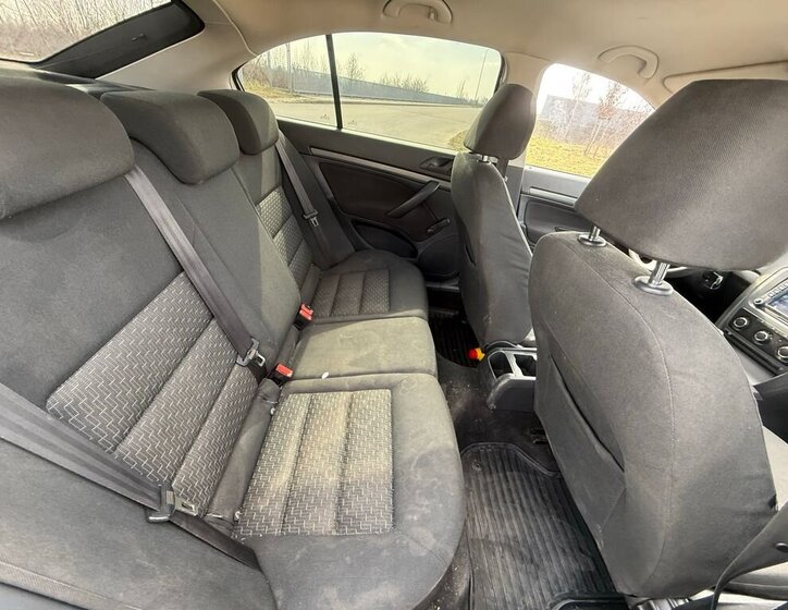 Škoda Octavia Hatchback 1,6 l 77 kw