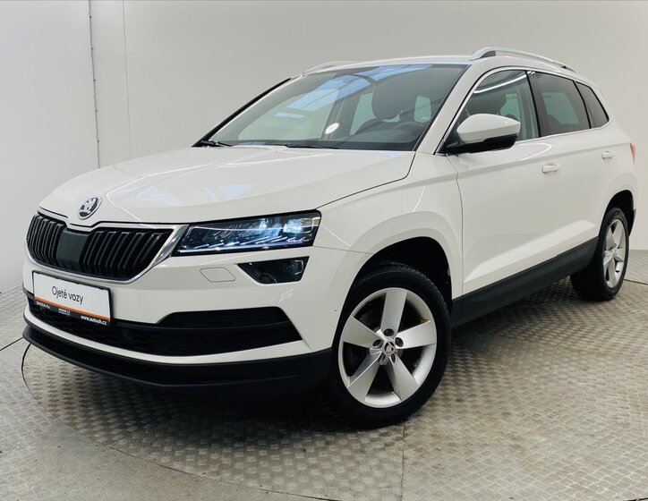 Škoda Karoq SUV / Terénní 1,5 l 110 kw