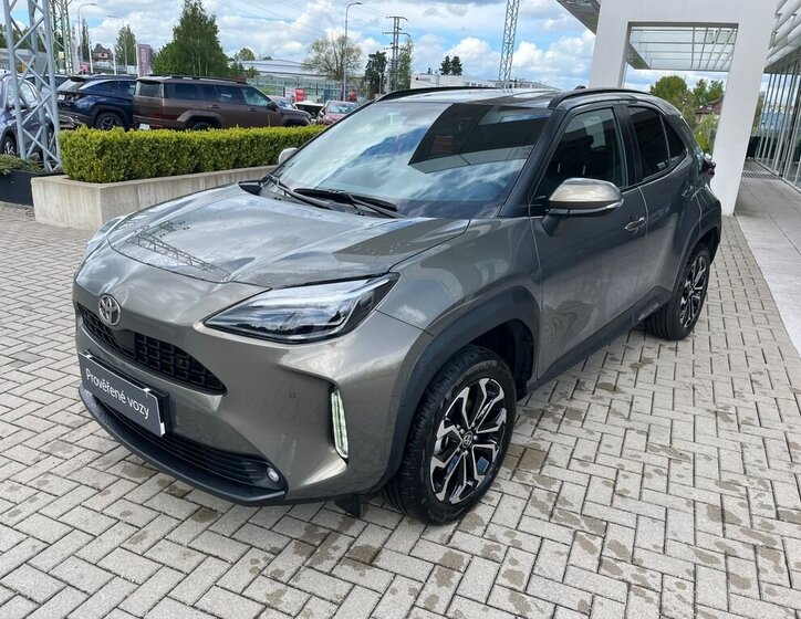Toyota Yaris Cross SUV / Terénní 1,5 l 68 kw