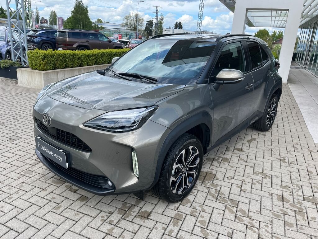 Toyota Yaris Cross SUV / Terénní 1,5 l 68 kw