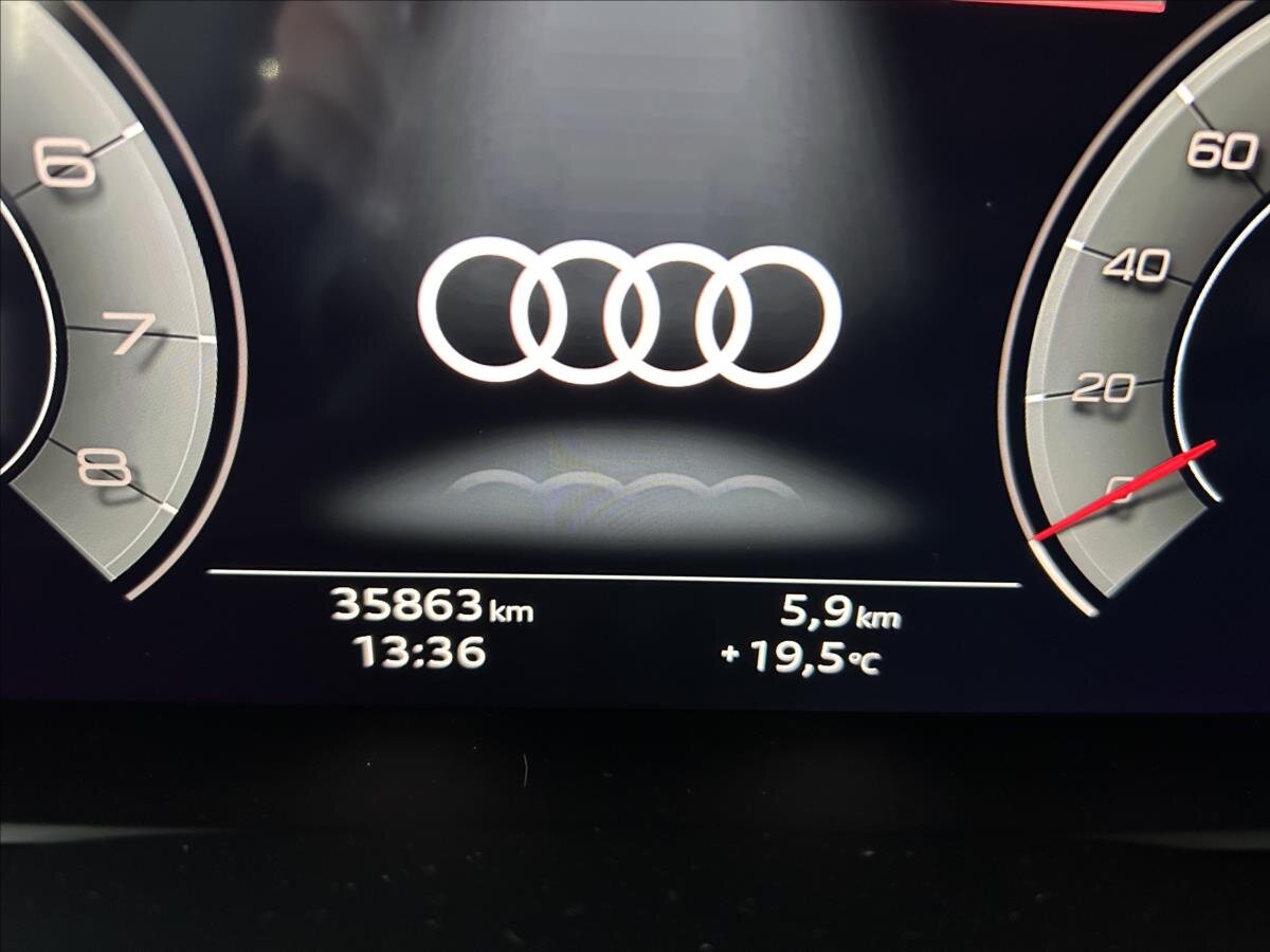 Audi Q8 SUV 3,0 l 250 kw