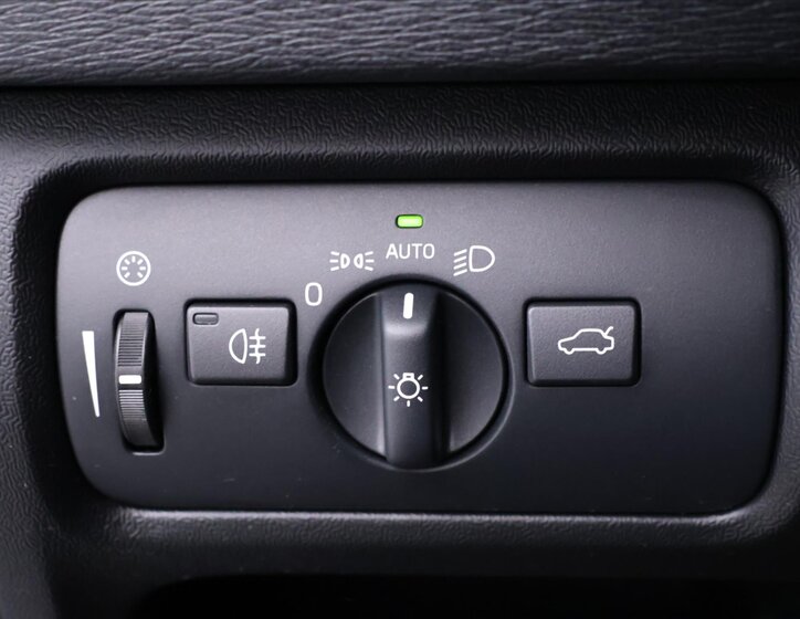 Volvo V40 Hatchback 1,5 l 90 kw