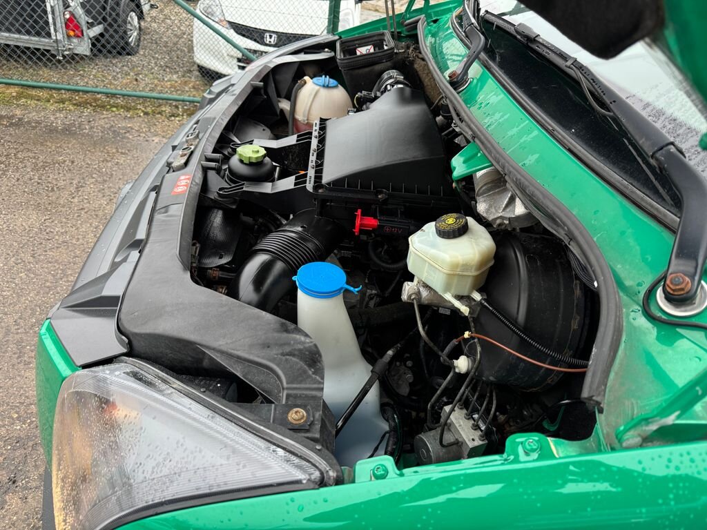 Volkswagen Crafter Valník 2,5 l 80 kw