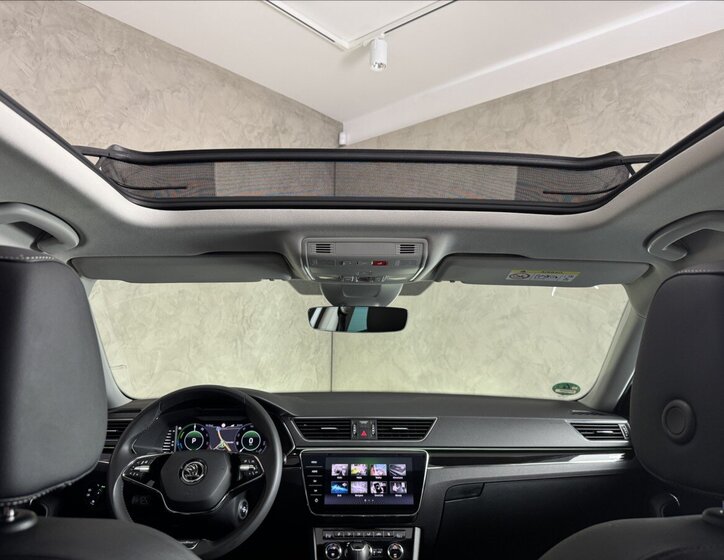 Škoda Superb Kombi 1,4 l 160 kw