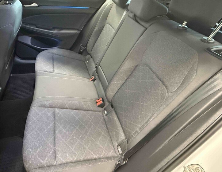 Volkswagen Golf Kombi 999,0 81 kw