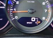 Porsche Cayenne SUV 2,9 l 324 kw