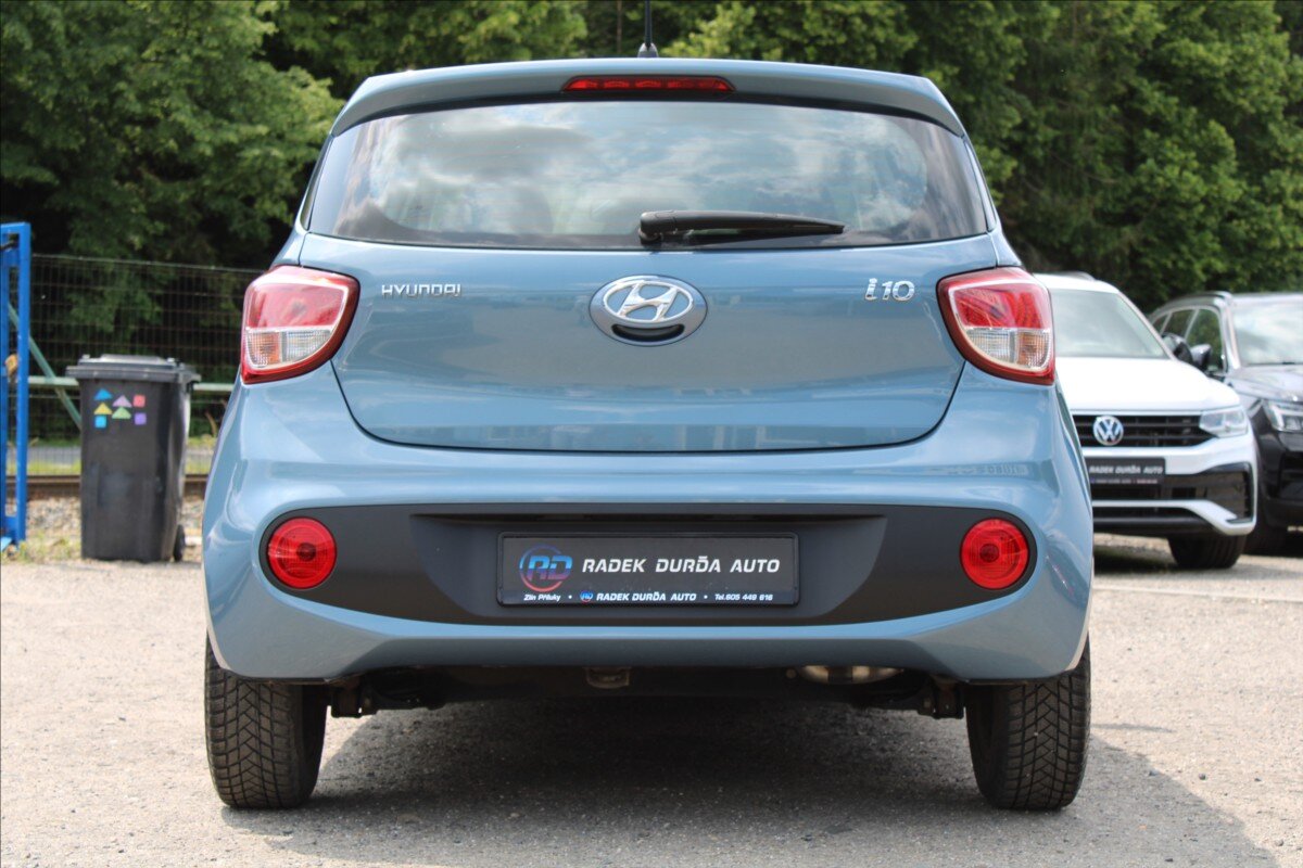 Hyundai i10