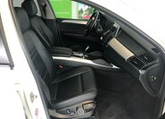 BMW X6 Kombi 3,0 l 180 kw