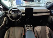 Ford Mustang Mach-E SUV / Terénní 0,0 198 kw