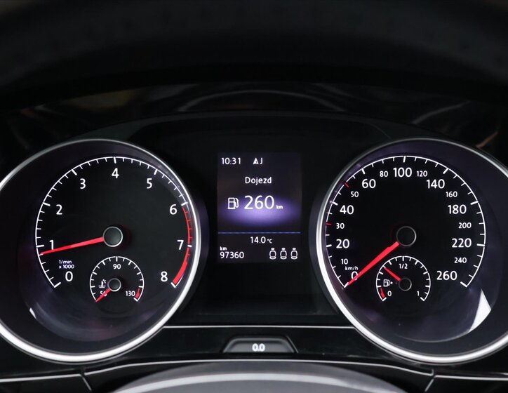 Volkswagen Touran 21