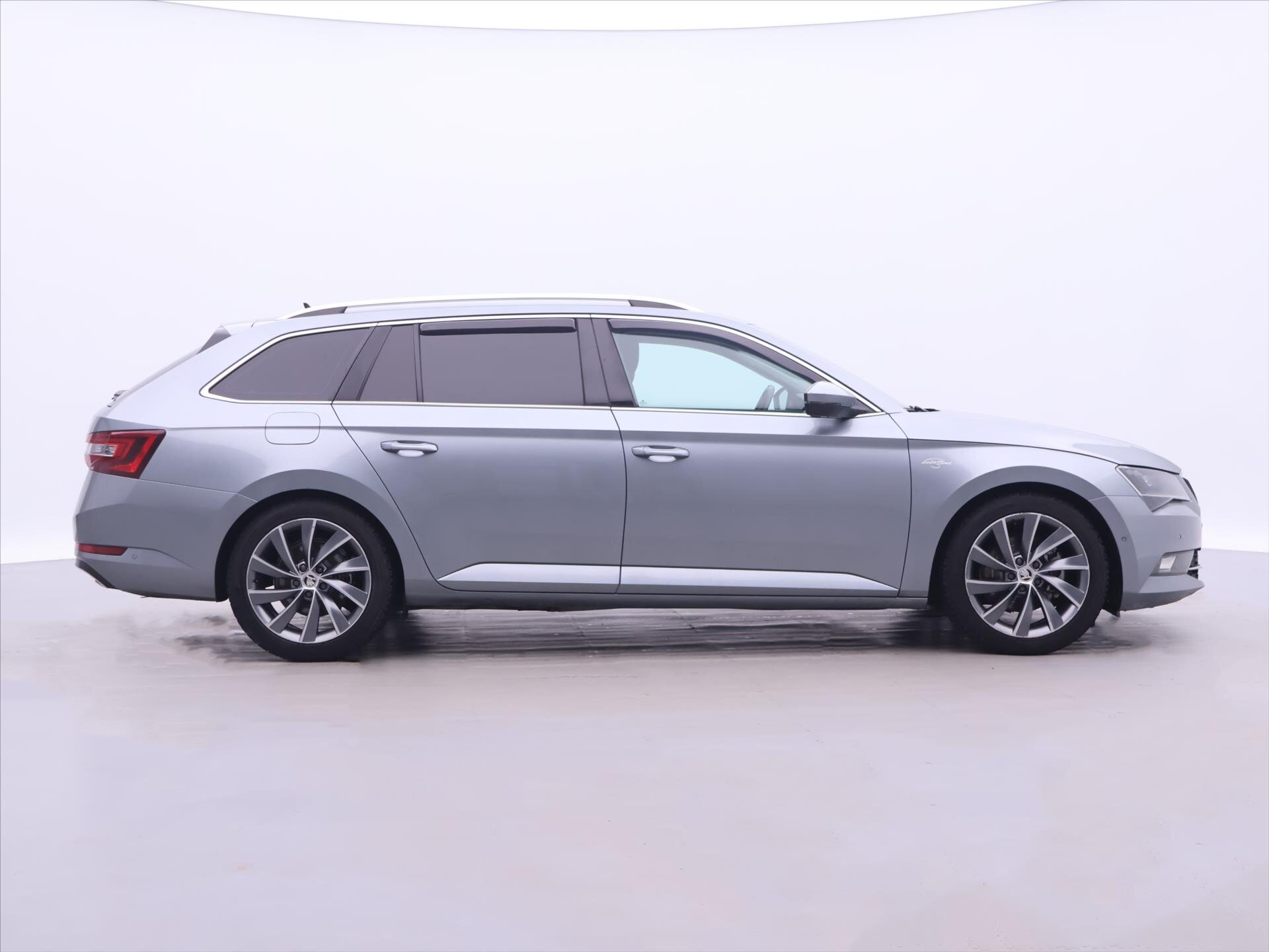 Škoda Superb Kombi 2,0 l 140 kw