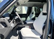 Land Rover Defender SUV / Terénní 4,4 l 467 kw