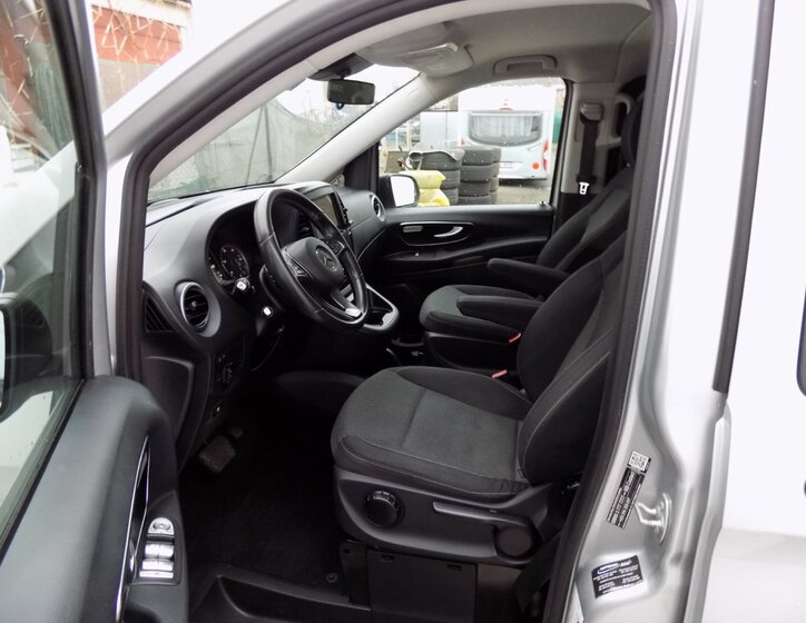 Mercedes-Benz Vito 11