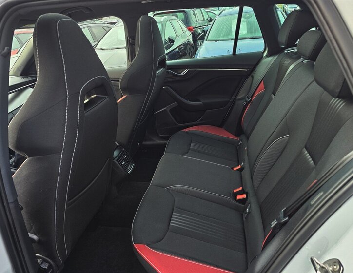 Škoda Kamiq Kombi 1,5 l 110 kw