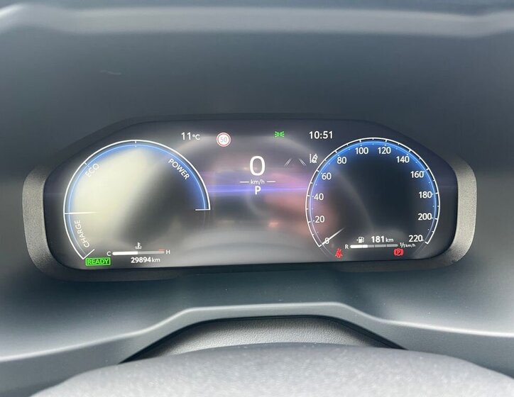 Toyota RAV4 SUV / Terénní 2,5 l 131 kw