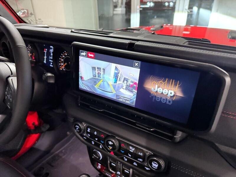 Jeep Wrangler Kombi 2,0 l 200 kw