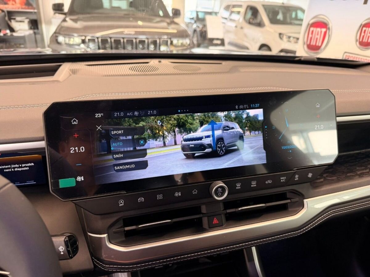 Jeep Compass SUV / Terénní 1,2 l 107 kw