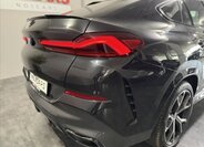 BMW X6 Sedan / Limuzína 3,0 l 250 kw