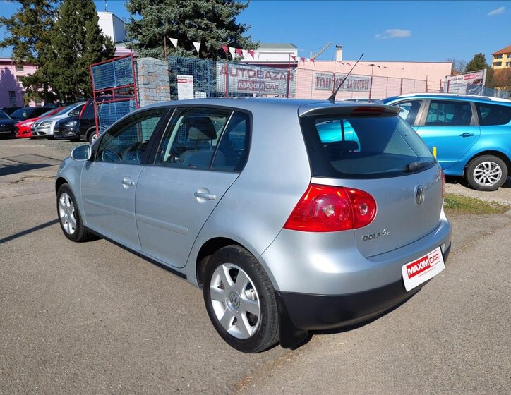 Volkswagen Golf Hatchback 1,4 l 59 kw