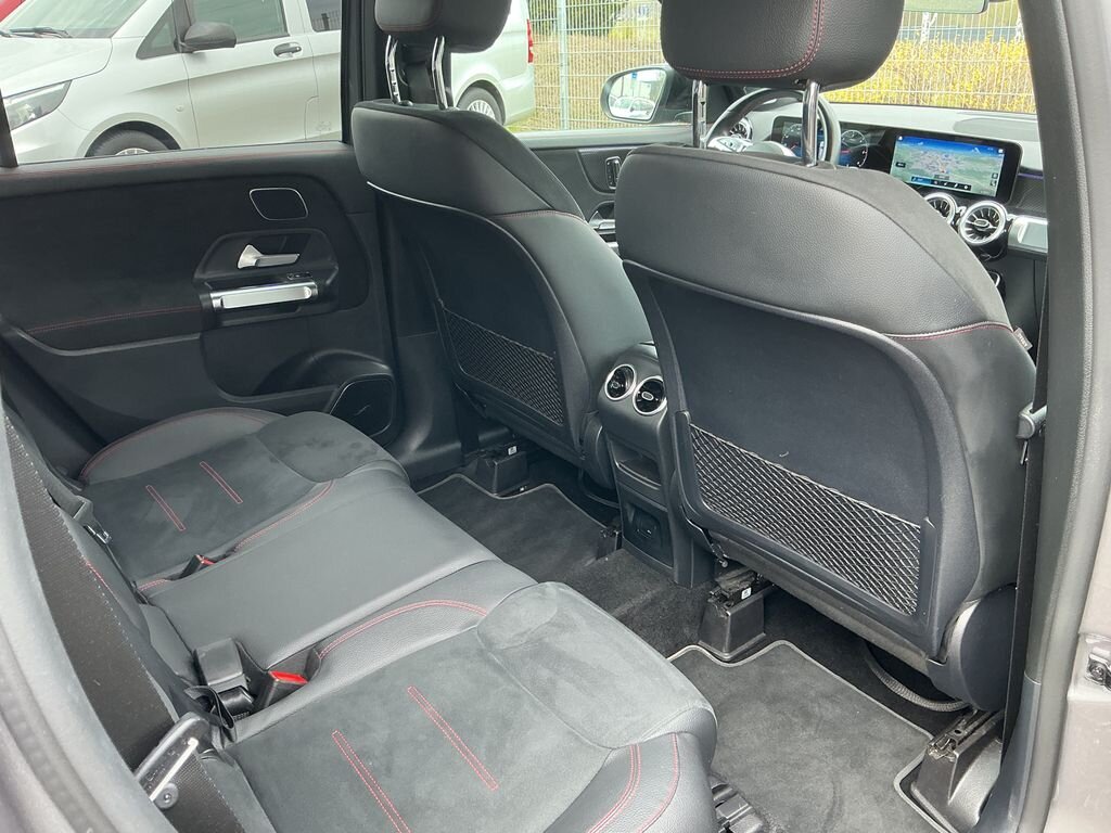 Mercedes-Benz GLB SUV / Terénní 2,0 l 140 kw