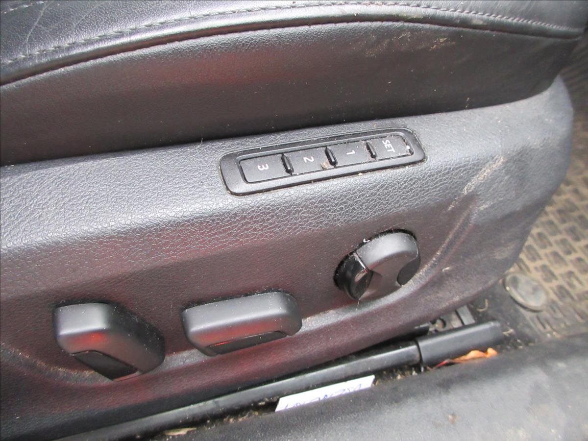 Škoda Superb Kombi 2,0 l 110 kw