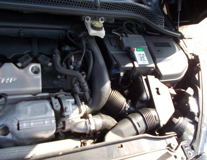 Peugeot RCZ Kupé 1,6 l 147 kw