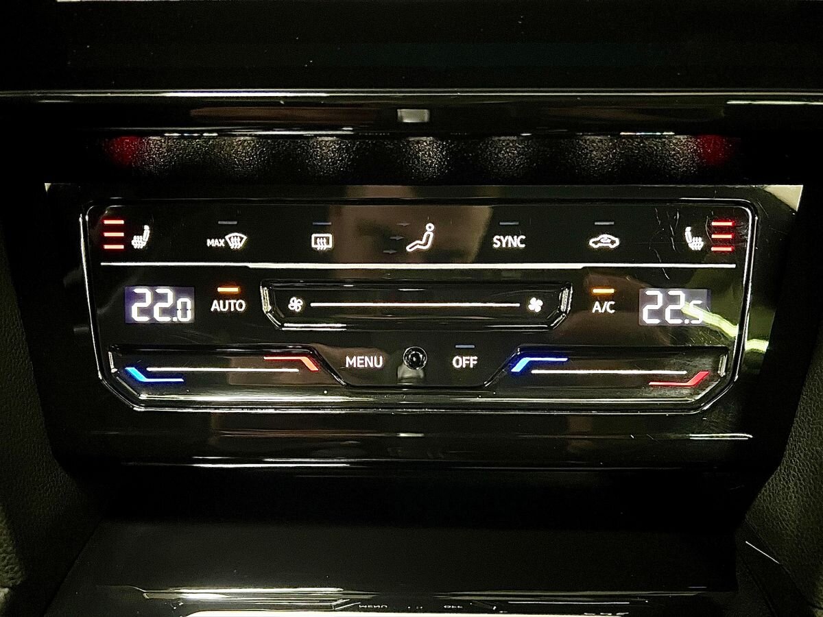 Volkswagen Arteon Liftback 2,0 l 206 kw