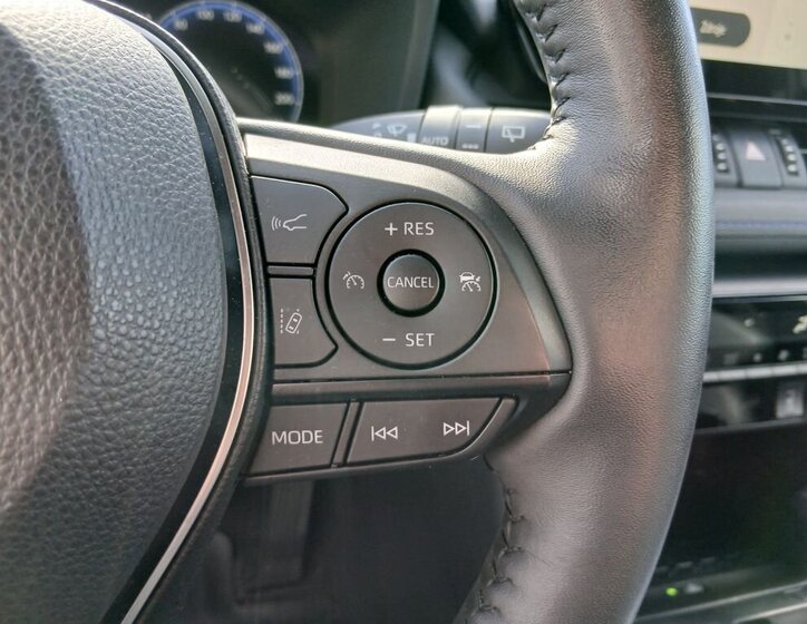 Toyota RAV4 SUV / Terénní 2,5 l 131 kw