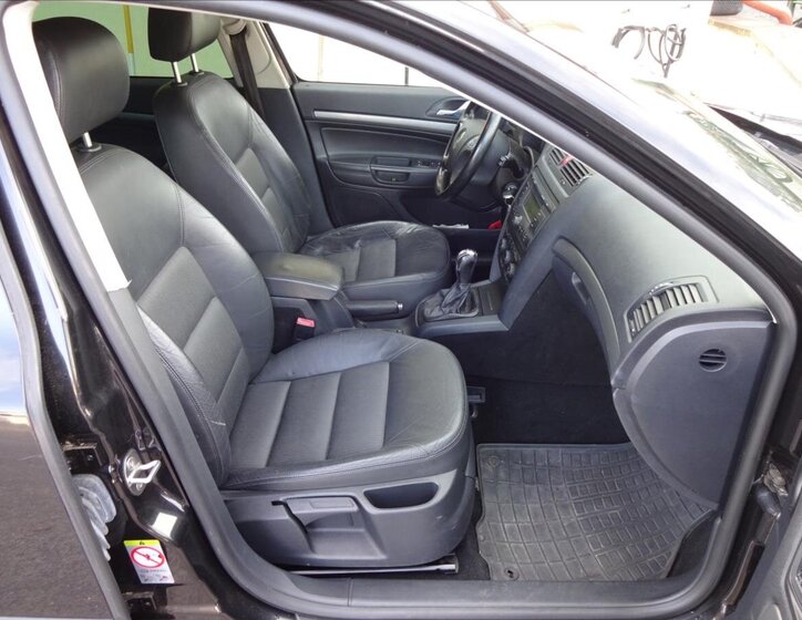 Škoda Octavia Kombi 2,0 l 103 kw