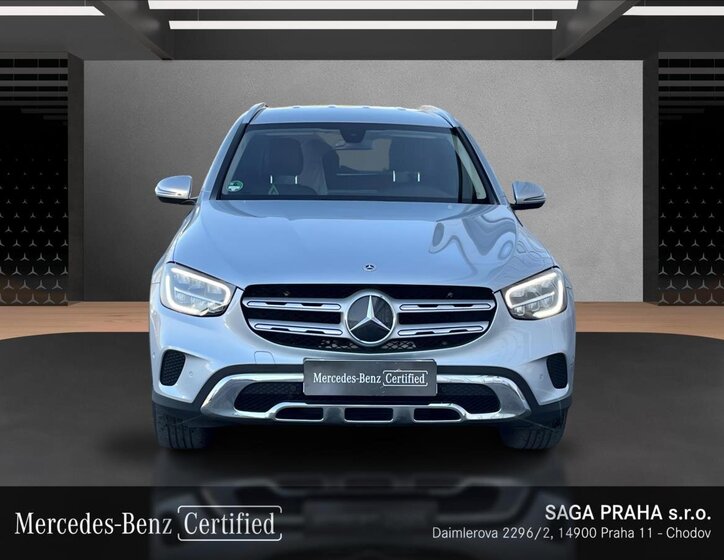 Mercedes-Benz GLC 8
