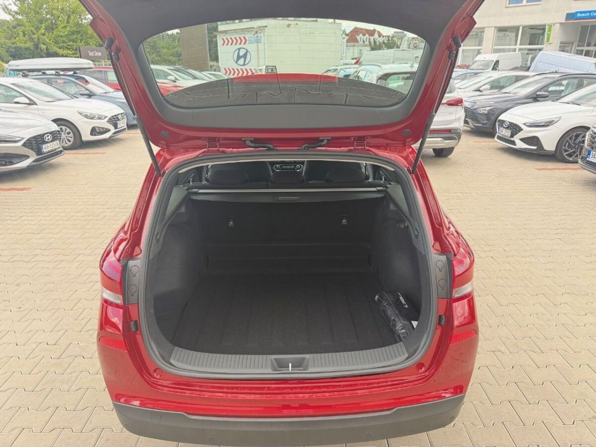 Hyundai i30 Kombi 1,5 l 71 kw