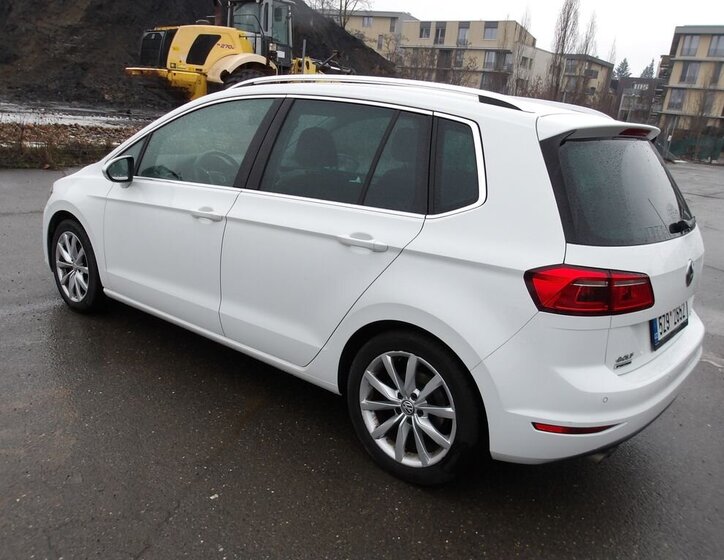 Volkswagen Golf Sportsvan Kombi 2,0 l 110 kw