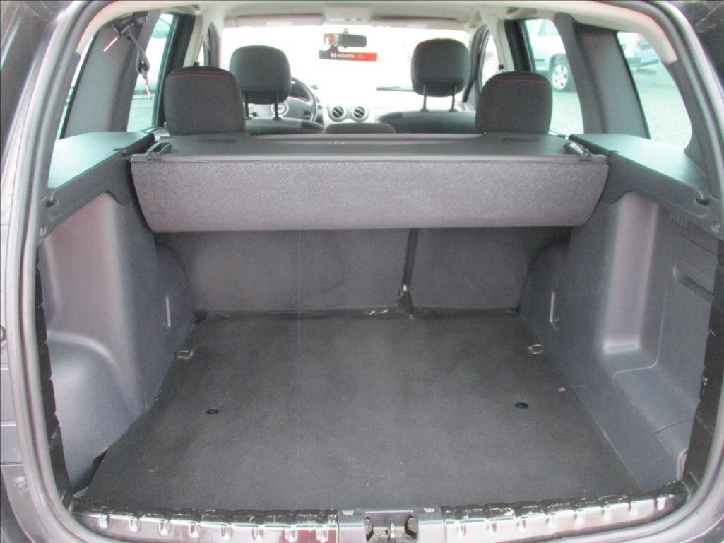 Dacia Duster SUV 1,6 l 77 kw