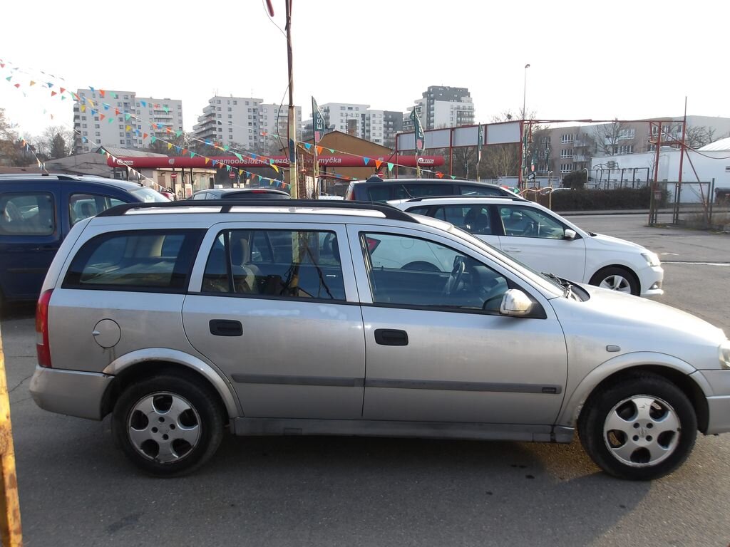 Opel Astra Kombi 1,6 l 55 kw