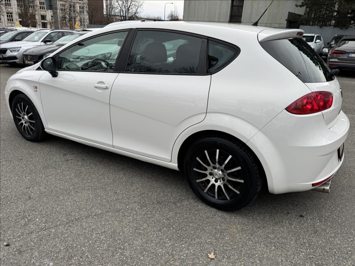 Seat Leon Hatchback 1,4 l 92 kw