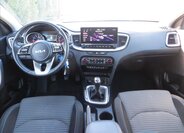 KIA Ceed Hatchback 1,5 l 118 kw