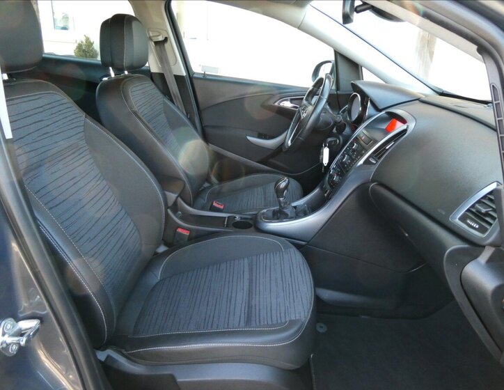 Opel Astra Kombi 1,4 l 103 kw