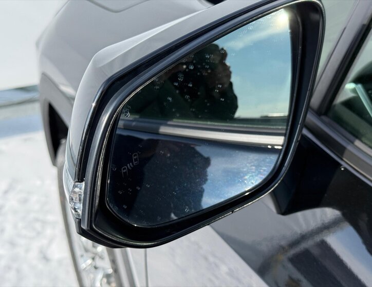 Toyota RAV4 SUV 2,5 l 131 kw