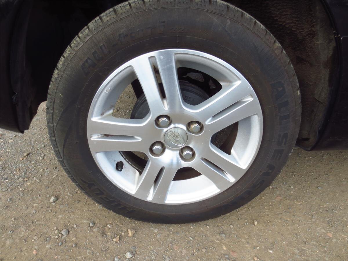 Subaru Justy Hatchback 998,0 51 kw