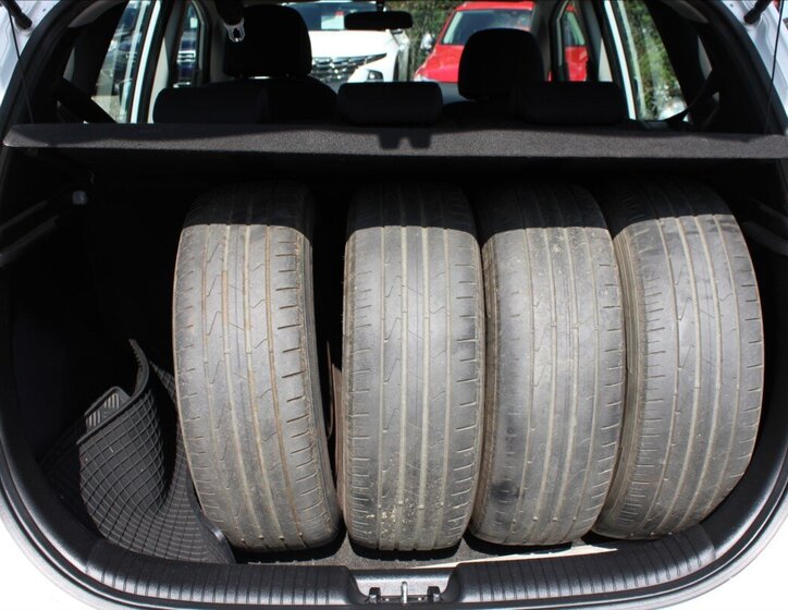 Hyundai ix20 Hatchback 1,4 l 66 kw