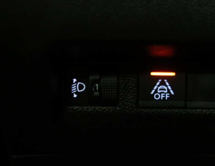 Peugeot 2008 SUV / Terénní 1,2 l 74 kw