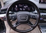 Audi Q7 22