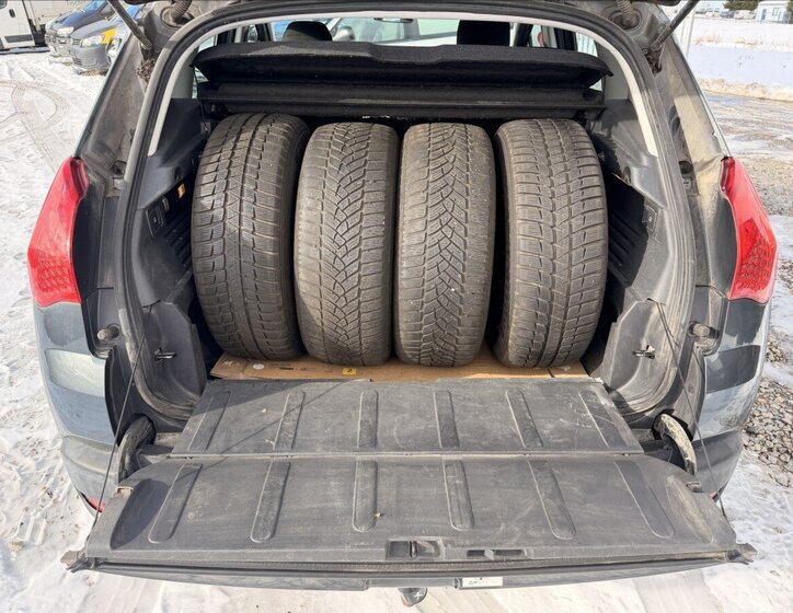 Peugeot 3008 Hatchback 1,6 l 88 kw