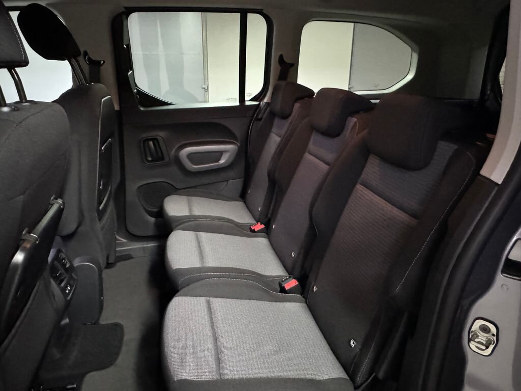 Toyota ProAce City Verso MPV 1,5 l 96 kw