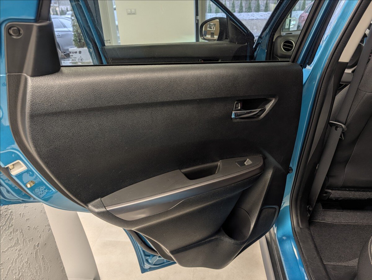 Suzuki Vitara SUV / Terénní 1,4 l 95 kw