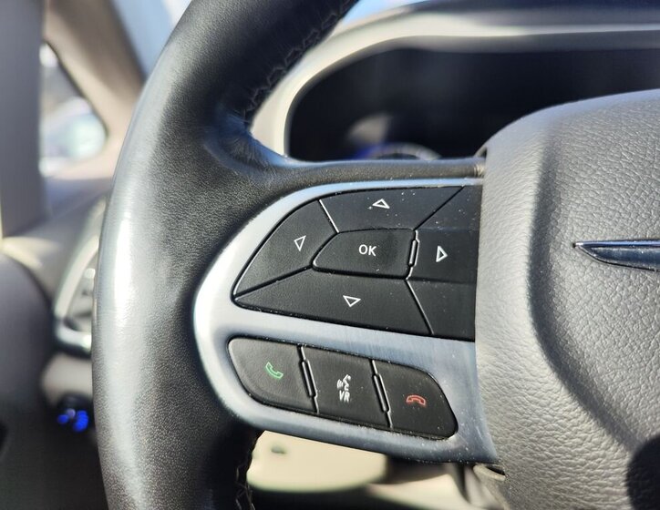 Chrysler Pacifica MPV 3,6 l 214 kw