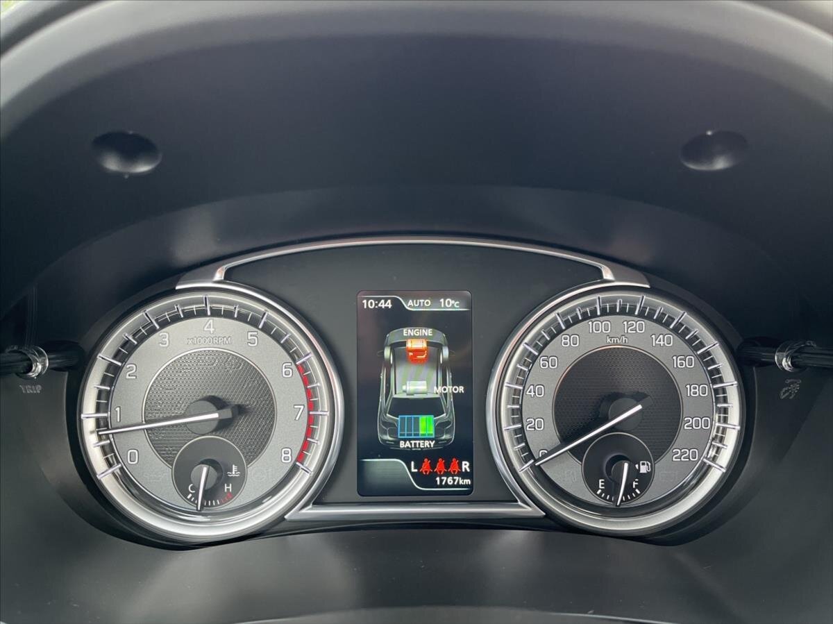 Suzuki Vitara SUV / Terénní 1,4 l 95 kw