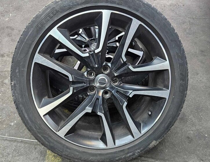 Volvo V90 Kombi 0,0 173 kw