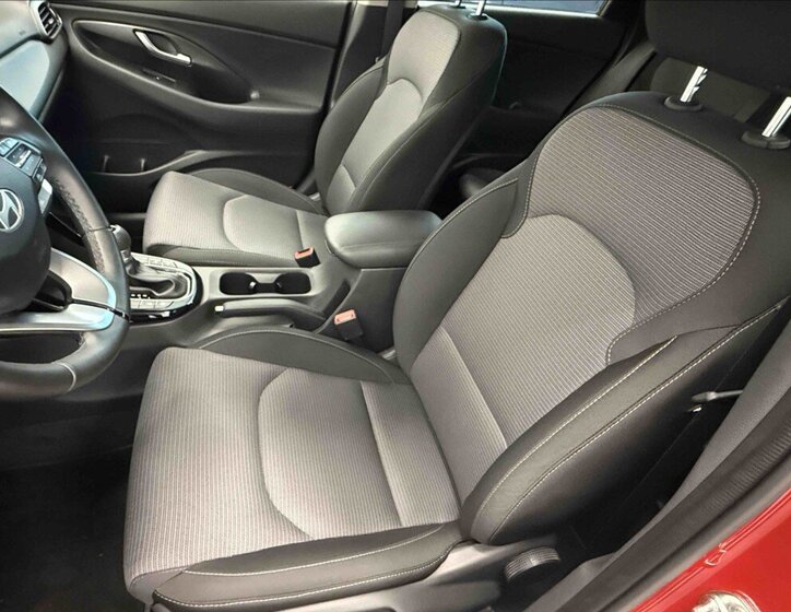 Hyundai i30 Kombi 998,0 73 kw